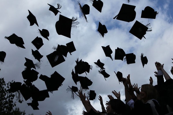 graduation-600x400